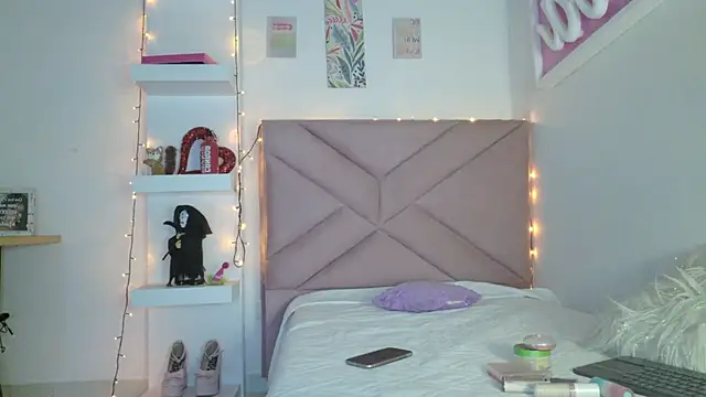 eva sin18 online show from April 2026 11:29:02 PM