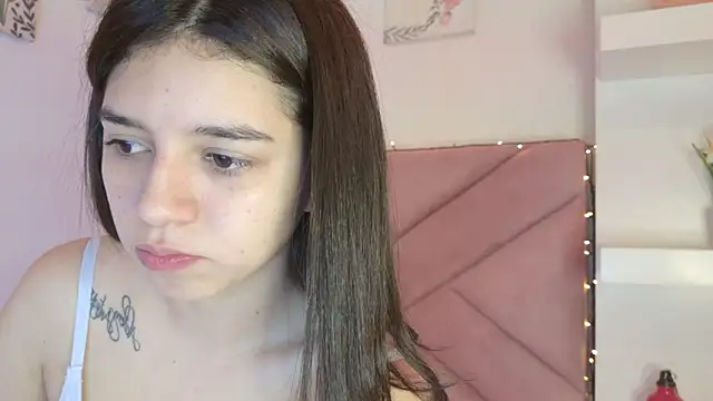 Snapshot of eva_sin18 chatting on February 2026 11:14:02 PM eva sin18 online show from February 2026 11:14:02 PM