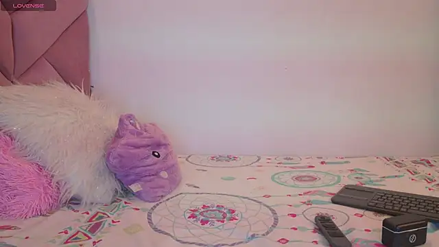 Snapshot of eva_sin18 chatting on February 2026 11:17:02 PM eva sin18 online show from February 2026 11:17:02 PM