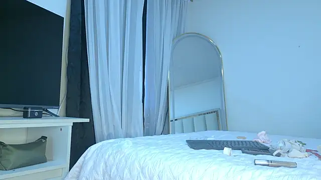 Snapshot of eva_sin18 chatting on February 2026 11:11:02 PM eva sin18 online show from February 2026 11:11:02 PM