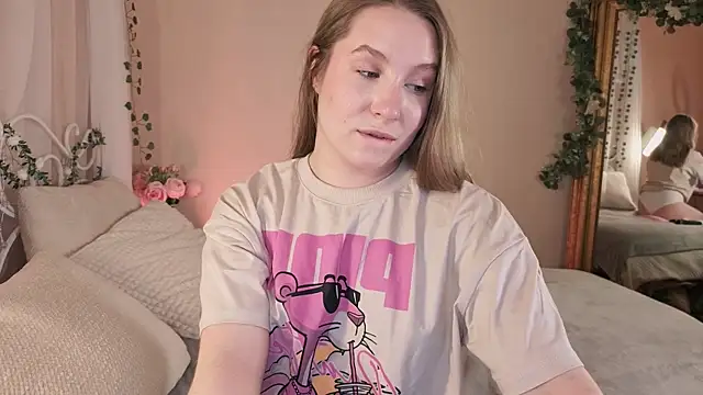 saint trisha online show from April 2026 08:26:02 PM