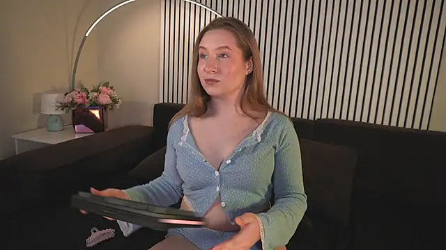 saint trisha online show from February 2026 08:41:02 PM