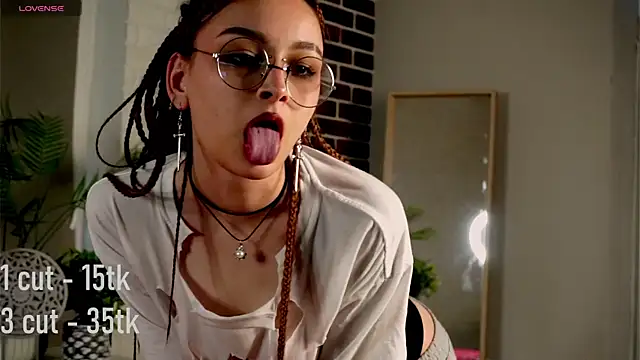 WilonaBiddix online show from March 2025 03:51:01 PM