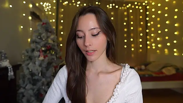 EditaBails online show from December 2025 07:40:01 PM