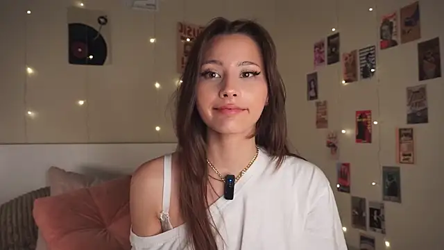 Snapshot of EditaBails chatting on September 2025 06:58:02 PM EditaBails online show from September 2025 06:58:02 PM