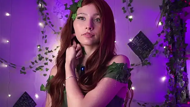 Snapshot of EditaBails chatting on September 2025 07:42:01 PM EditaBails online show from September 2025 07:42:01 PM