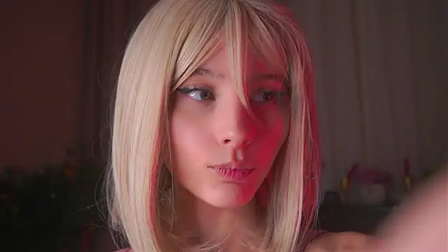 EditaBails online show from April 2026 08:16:02 PM