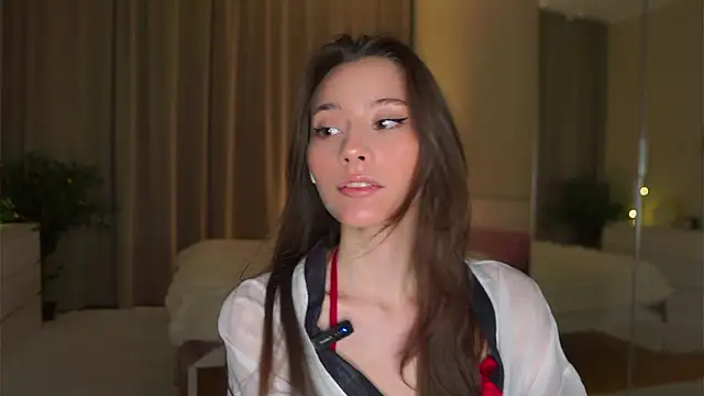 EditaBails online show from March 2026 07:08:02 PM