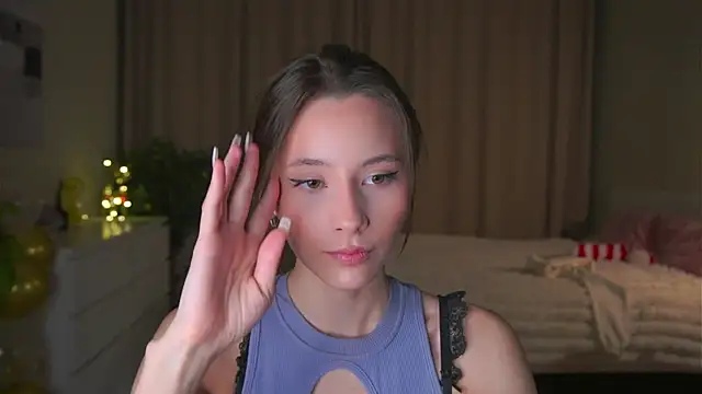 EditaBails online show from March 2026 07:15:01 PM