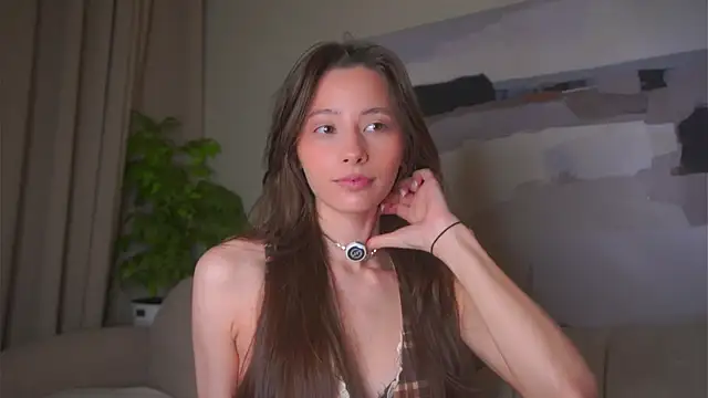 EditaBails online show from May 2026 07:08:02 PM