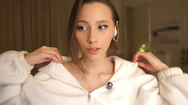 EditaBails online show from January 2026 07:18:01 PM