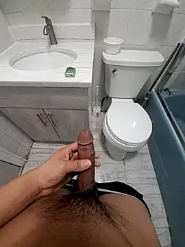 temajquiche online show from December 2025 05:29:02 AM