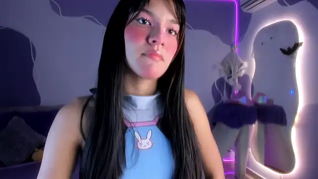 auroracute02 online show from November 2025 01:47:01 PM