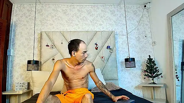 AmbarRaj online show from December 2025 12:33:02 PM