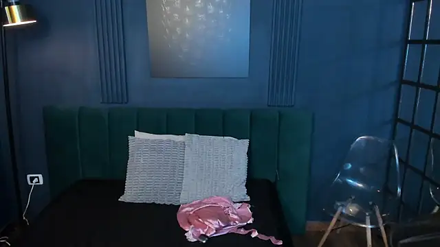 Snapshot of roxy_hell chatting on January 2026 12:42:02 PM roxy hell online show from January 2026 12:42:02 PM