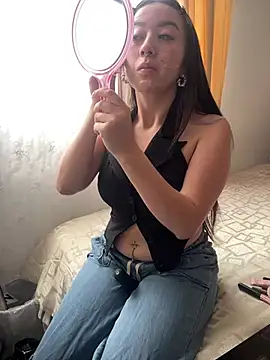 VictoriaGerard Pink online show from February 2026 05:12:02 PM