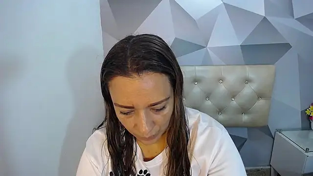 Milf-Prettyboobs online show from November 2025 10:52:01 AM