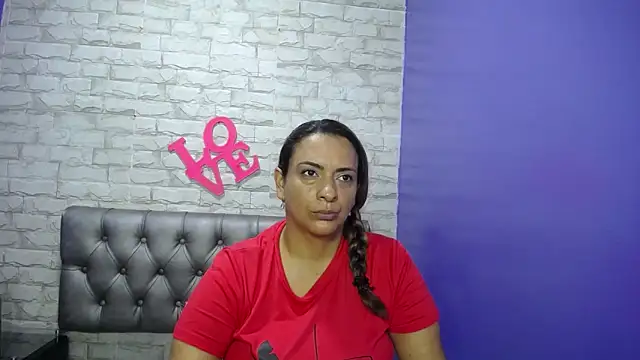 Milf-Prettyboobs online show from May 2026 05:16:01 PM