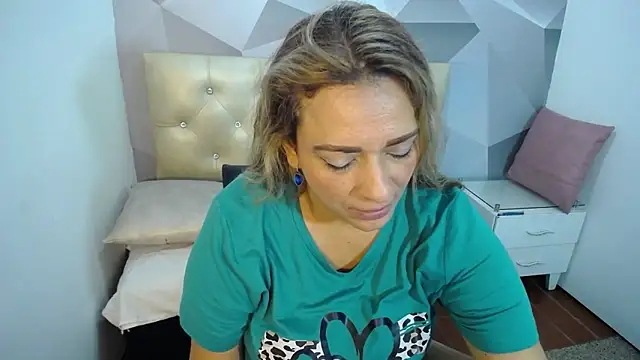 Milf-Prettyboobs online show from December 2025 11:03:02 AM