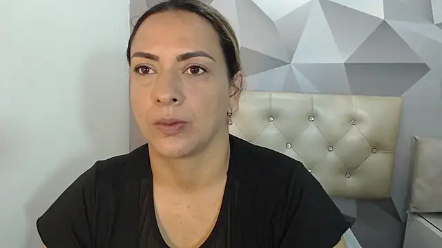 Milf-Prettyboobs online show from April 2026 10:55:02 AM