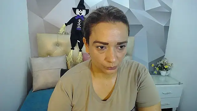 Milf-Prettyboobs online show from October 2025 10:57:01 AM