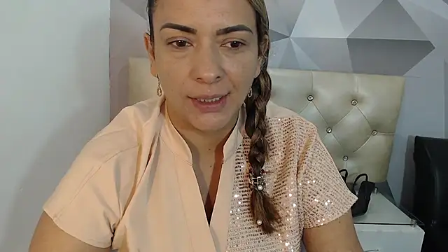 Milf-Prettyboobs online show from February 2026 10:44:01 AM