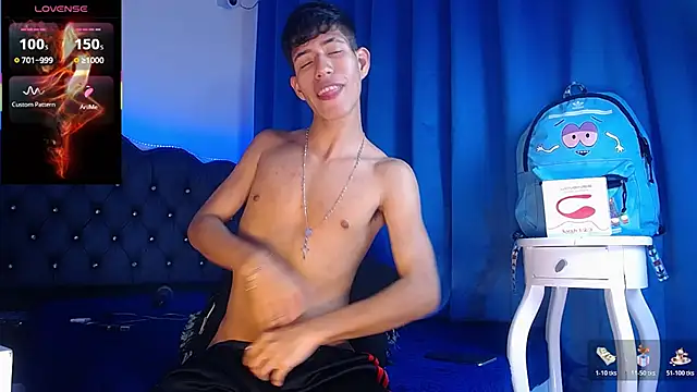 dareck 18 online show from October 2025 12:44:02 AM