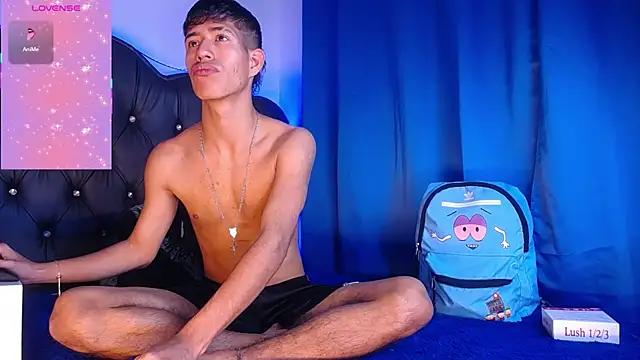 dareck 18 online show from October 2025 05:12:02 PM