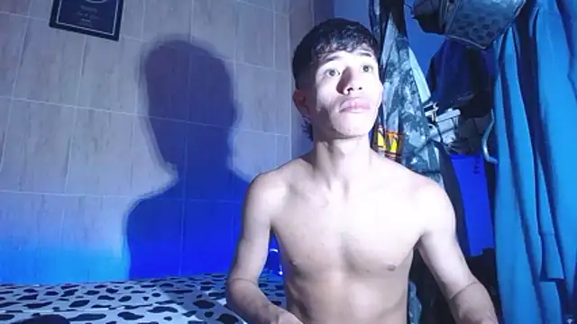 dareck 18 online show from January 2026 07:39:01 PM