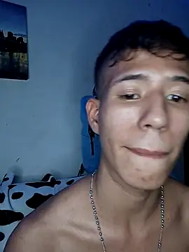 dareck 18 online show from July 2026 01:45:02 AM