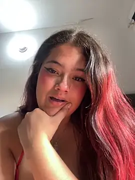 VanessaScott  online show from October 2025 08:28:01 PM