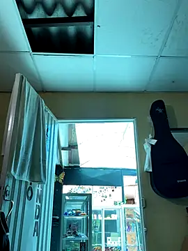 val zx online show from September 2025 03:45:01 PM