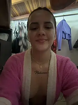 Paulet Johnson online show from December 2025 07:46:02 PM