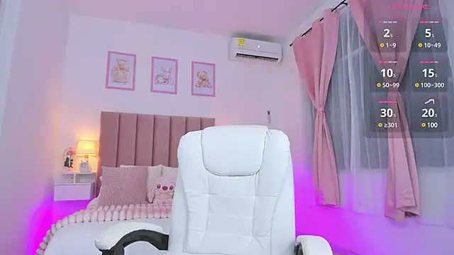 Snapshot of miasweet_16 chatting on March 2025 11:09:02 PM miasweet 16 online show from March 2025 11:09:02 PM