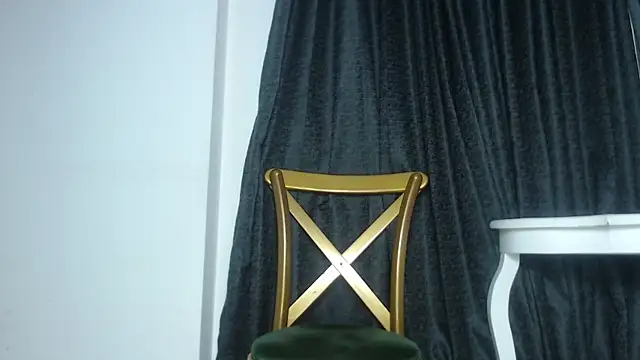 Halley Raven online show from October 2025 08:17:02 PM