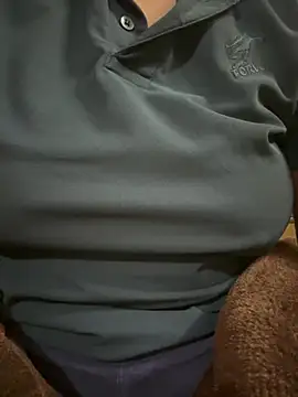 Snapshot of Geeta84847 chatting on March 2025 10:54:01 PM Geeta84847 online show from March 2025 10:54:01 PM