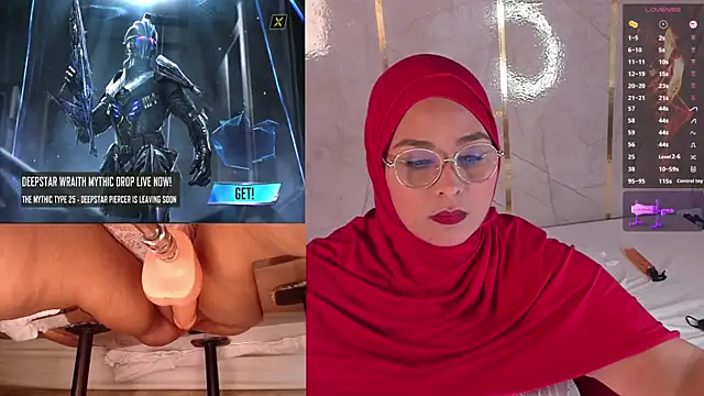 Snapshot of BBWHijab chatting on November 2025 05:43:01 AM BBWHijab online show from November 2025 05:43:01 AM