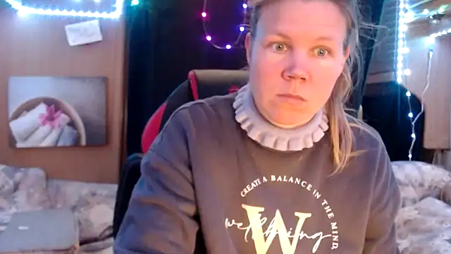 CallMeMaria online show from March 2025 11:12:02 AM