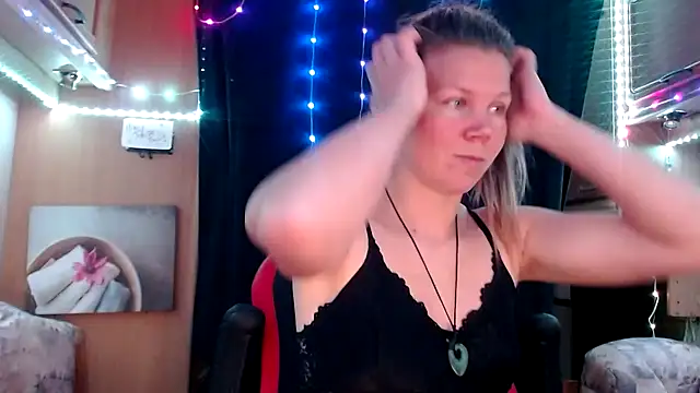 CallMeMaria online show from March 2025 03:39:01 PM