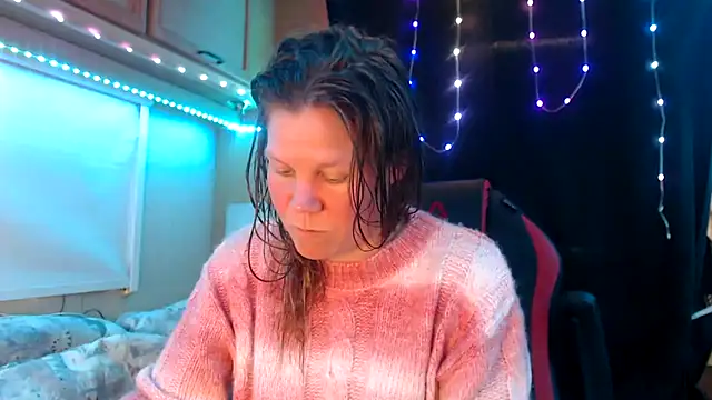 CallMeMaria online show from March 2025 02:06:01 PM