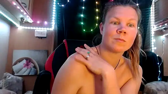 CallMeMaria online show from March 2025 08:21:02 PM