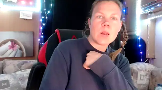 CallMeMaria online show from February 2025 04:13:02 PM