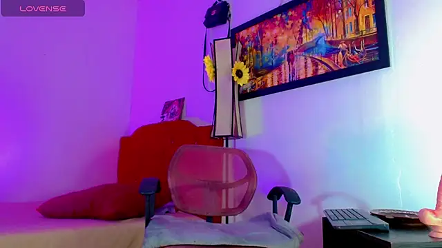 alexsandra kiss online show from April 2026 11:56:02 AM