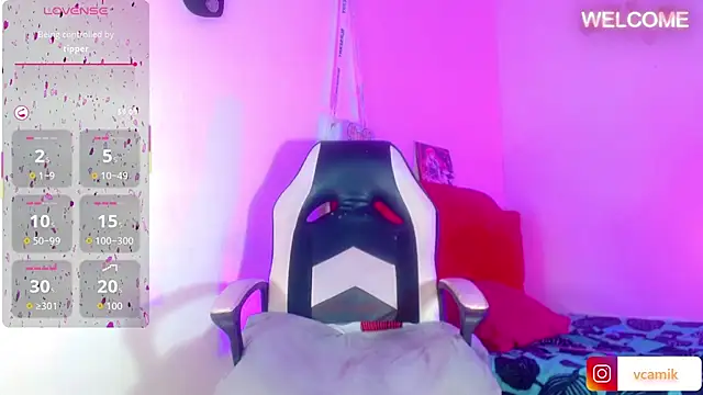 alexsandra kiss online show from March 2026 11:16:02 AM