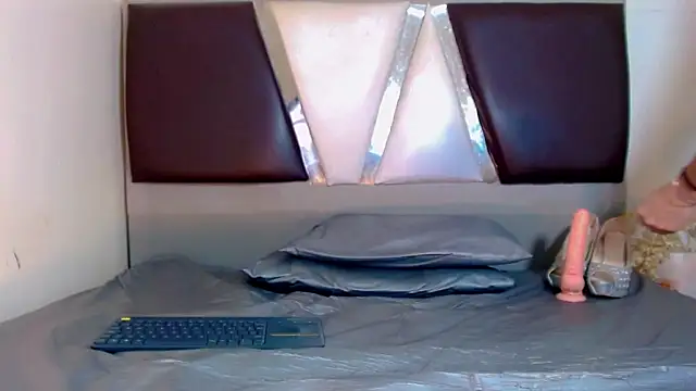 Snapshot of alexsandra_kiss chatting on November 2025 11:25:02 AM alexsandra kiss online show from November 2025 11:25:02 AM