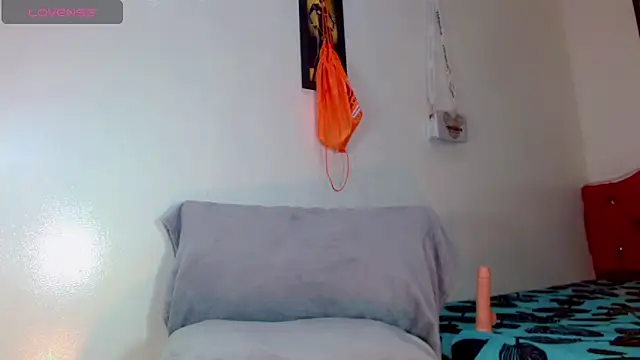 alexsandra kiss online show from February 2026 11:11:01 AM