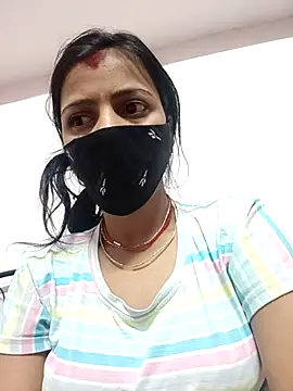 Snapshot of Daya_Chheda chatting on November 2025 12:33:01 AM Daya Chheda online show from November 2025 12:33:01 AM