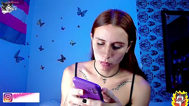 Malud09 online show from November 2025 12:09:01 PM