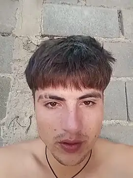 Snapshot of RodriiAmatto chatting on December 2025 01:59:02 PM RodriiAmatto online show from December 2025 01:59:02 PM