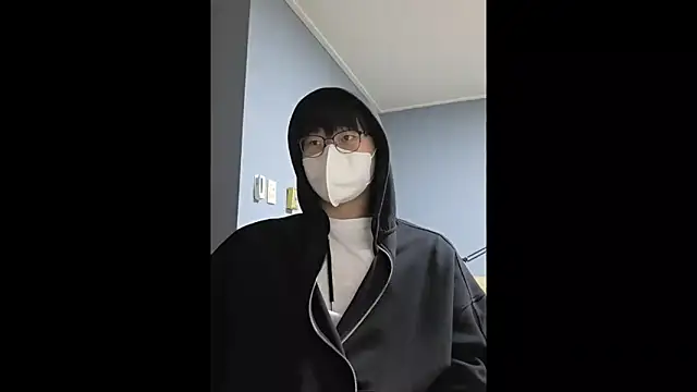 Snapshot of shudjk chatting on March 2025 02:32:02 PM shudjk online show from March 2025 02:32:02 PM